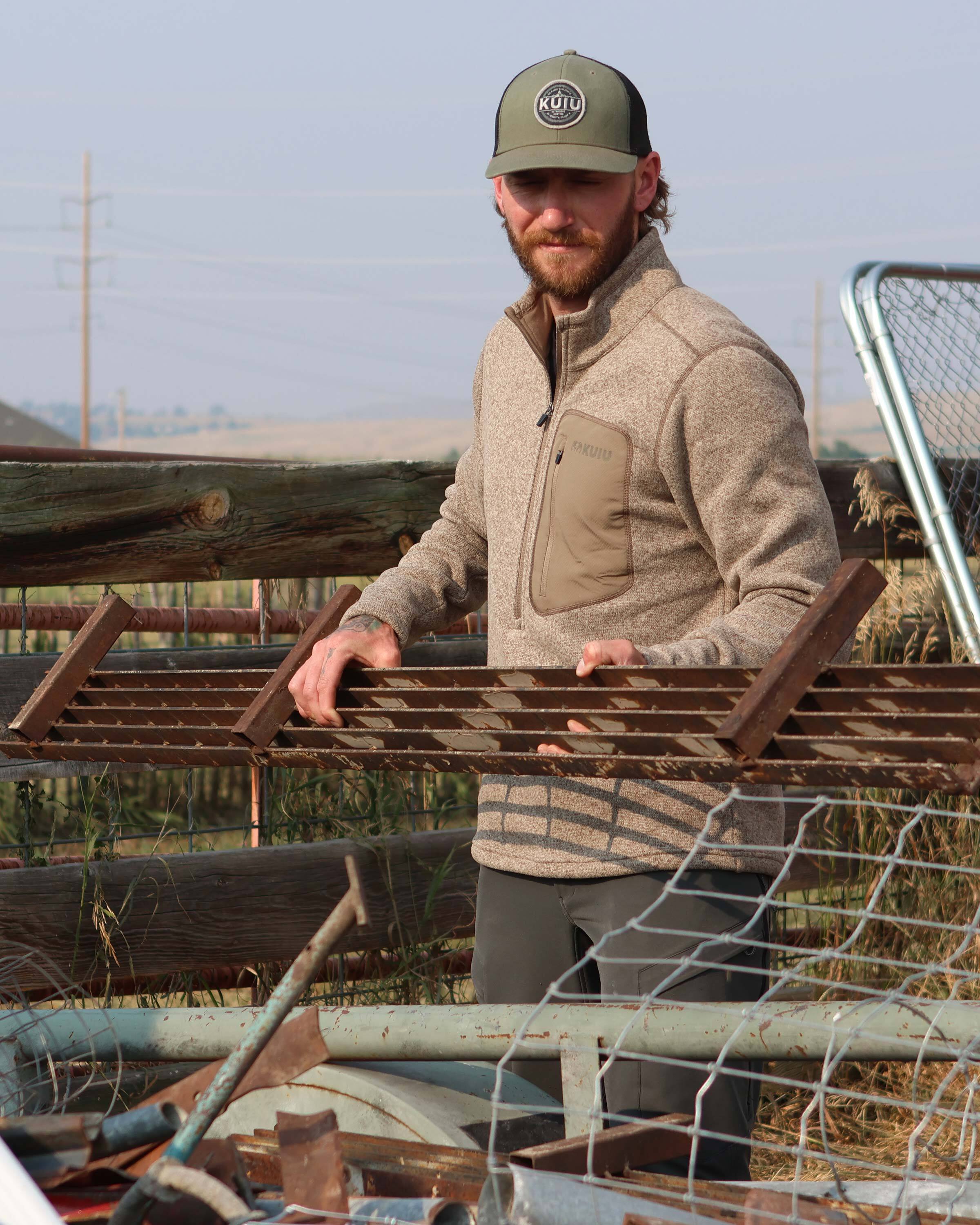 Base Camp Pullover Sweater | Khaki Heather - Image 4